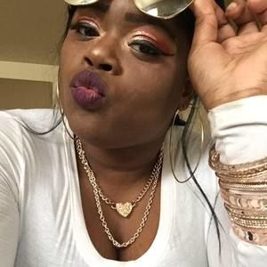 Meet your Posher, Sharelle